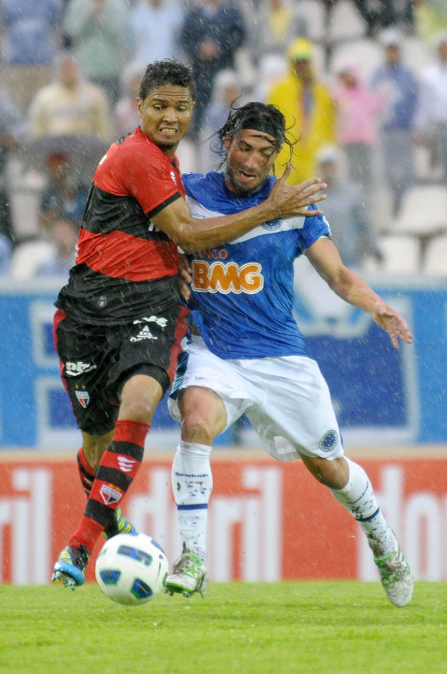 Farias, atacante do Cruzeiro (foto: Juliana Flister/VIPCOMM)