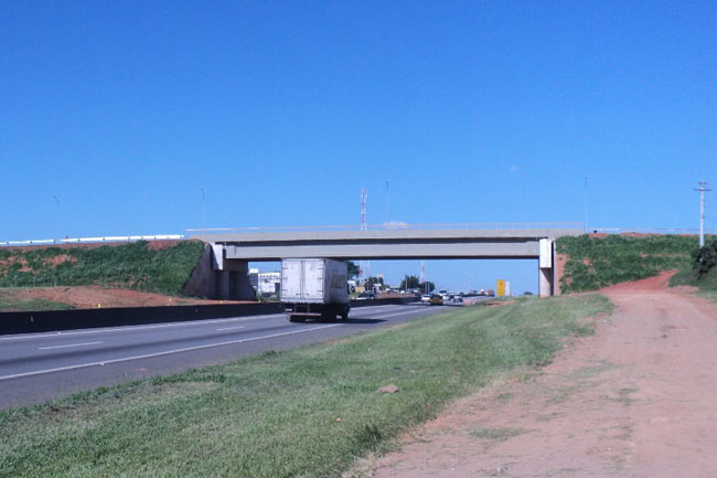 Viaduto do Km 92,5, Pindamonhangaba (foto: divulgação) Viaduto do Km 92,5, Pindamonhangaba (foto: divulgação)