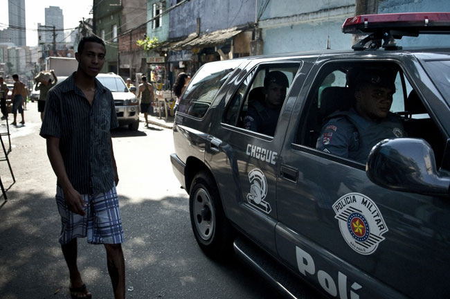 Favela Paraisópolis tem operação da Polícia Militar